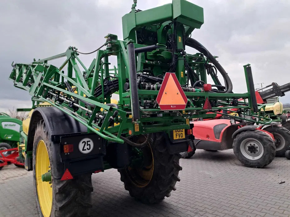 John Deere M944I - Järelveetav pritsija: pilt 3 John Deere M944I - Järelveetav pritsija: pilt 3