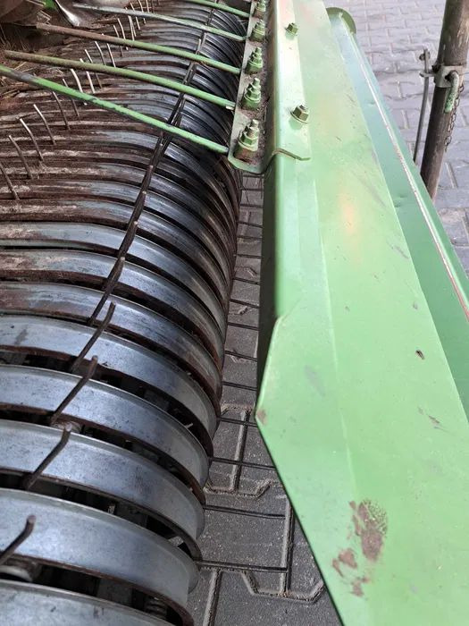 Krone 1250 Round Pack - Heinapress, ümmargune: pilt 3 Krone 1250 Round Pack - Heinapress, ümmargune: pilt 3