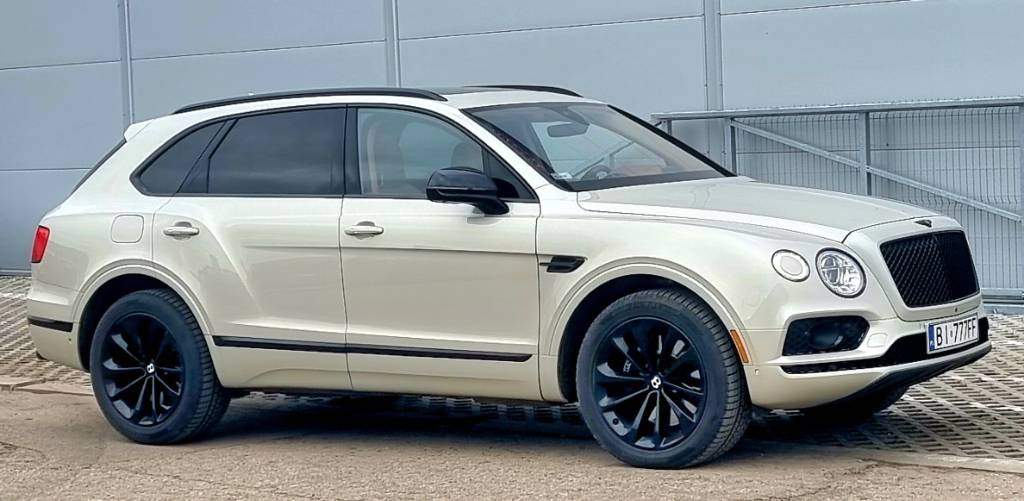 Bentley BENTAYGA 6.0 W12 - Auto: pilt 2 Bentley BENTAYGA 6.0 W12 - Auto: pilt 2