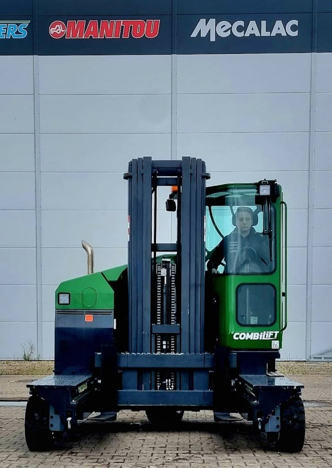 Combilift C 4000 MK4 DIESEL - 4-suunaline lükandmastiga tõstuk: pilt 5 Combilift C 4000 MK4 DIESEL - 4-suunaline lükandmastiga tõstuk: pilt 5