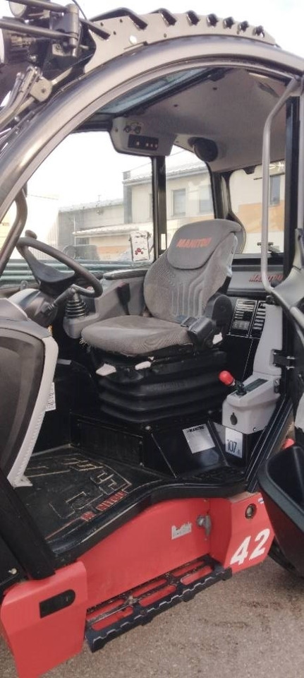 Manitou MLT 737 130 PS+ 2022 - Teleskooplaadur: pilt 3 Manitou MLT 737 130 PS+ 2022 - Teleskooplaadur: pilt 3