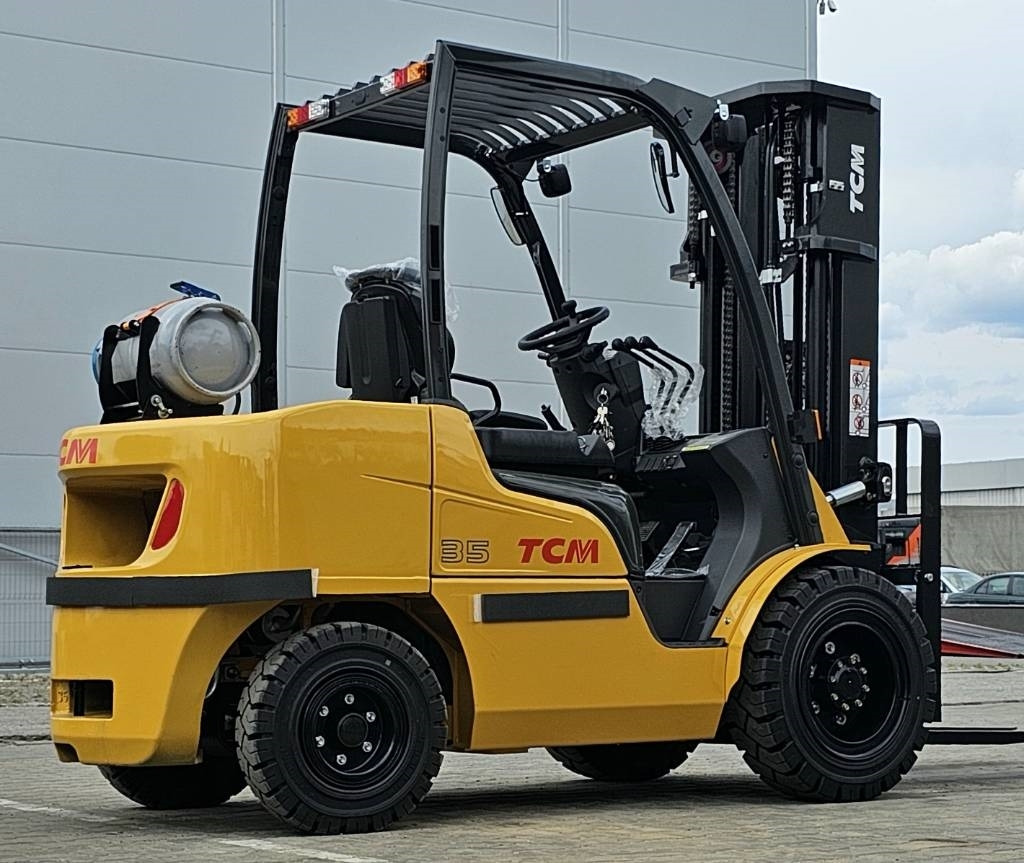 Uus Gaasitõstuk TCM FGE35-E2 BRAND NEW TR4700mm: pilt 13 Uus Gaasitõstuk TCM FGE35-E2 BRAND NEW TR4700mm: pilt 13