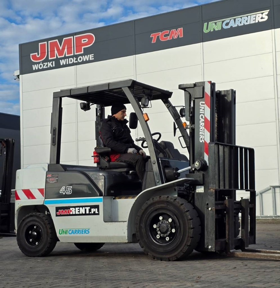 UniCarriers D1 F4 A45Q GX45 - Diiseltõstuk: pilt 1 UniCarriers D1 F4 A45Q GX45 - Diiseltõstuk: pilt 1