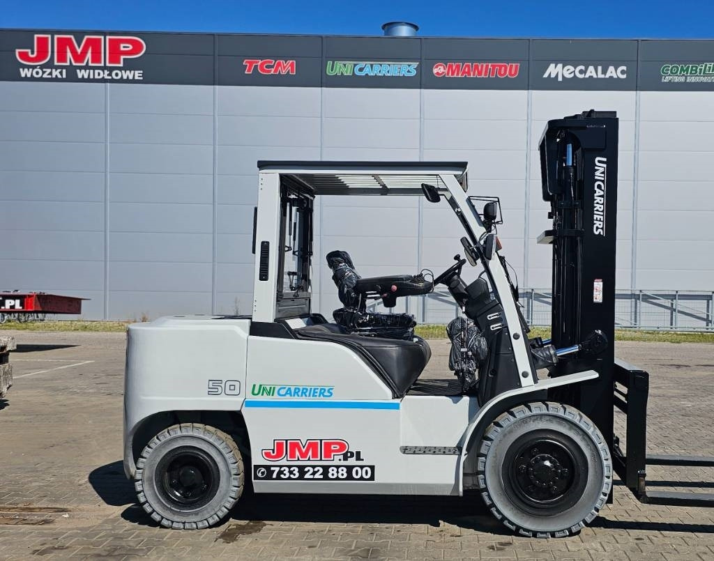 UniCarriers DG1F4A50Y GX50 D - Diiseltõstuk: pilt 5 UniCarriers DG1F4A50Y GX50 D - Diiseltõstuk: pilt 5