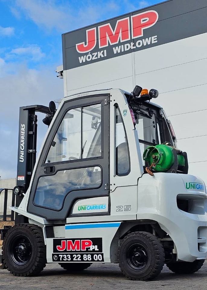 UniCarriers U1D2A25LQ DX25 - Gaasitõstuk: pilt 2 UniCarriers U1D2A25LQ DX25 - Gaasitõstuk: pilt 2