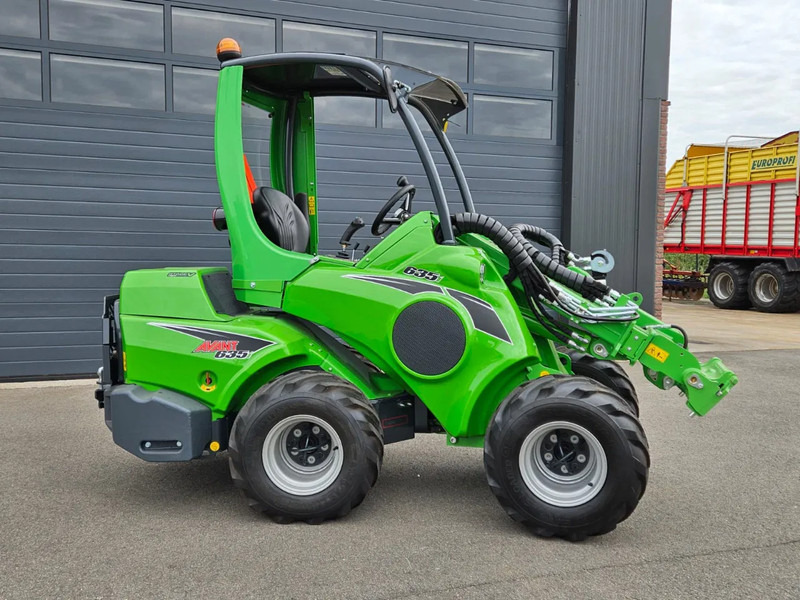 Avant 635i Rental mini-shovel - Kompaktroomiklaadur: pilt 2 Avant 635i Rental mini-shovel - Kompaktroomiklaadur: pilt 2