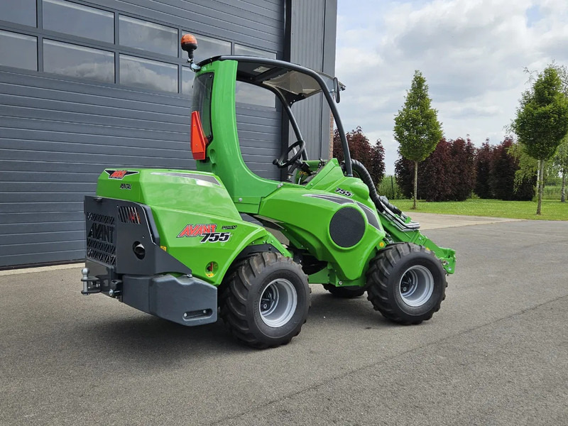 Avant 755i Rental mini-shovel - Kompaktroomiklaadur: pilt 4 Avant 755i Rental mini-shovel - Kompaktroomiklaadur: pilt 4