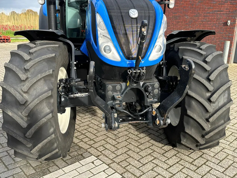 New Holland T5.140 Autocommand - Traktor: pilt 5 New Holland T5.140 Autocommand - Traktor: pilt 5