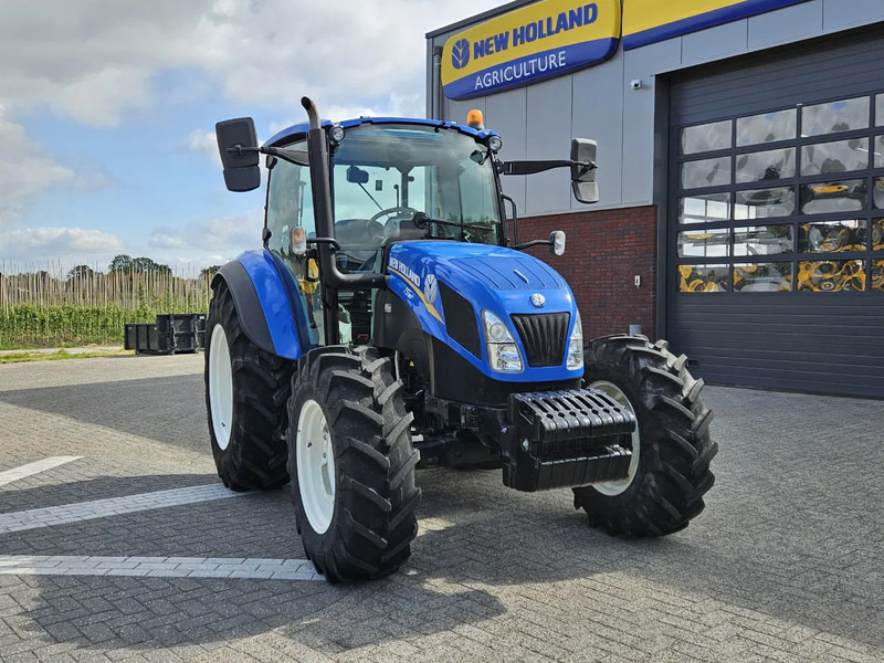 Traktor New Holland T5.85 Dual command: pilt 13