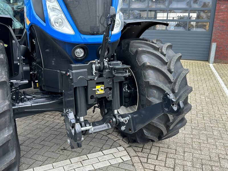 New Holland T7.245 Autocommand - Traktor: pilt 3 New Holland T7.245 Autocommand - Traktor: pilt 3