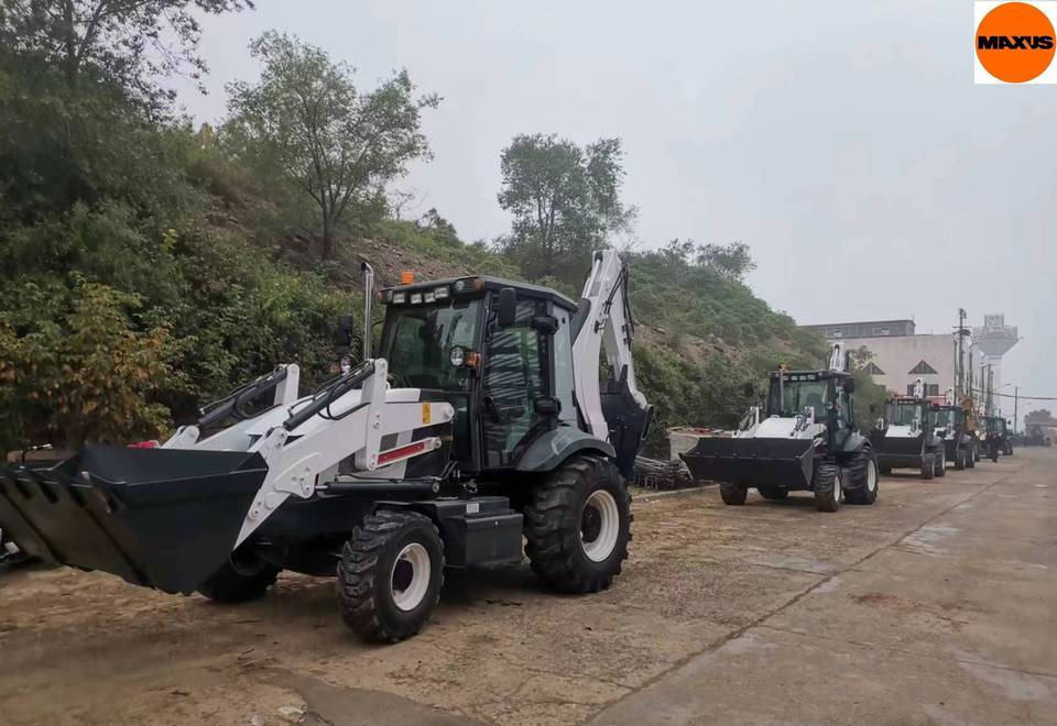 MAXUS 3CX NEW Backhoe Loader Warranty MAXUS 3CX НОВА Копарко-Навантажувач Гарантія MAXUS 3CX NOWA Koparko Ładowarka Gwarancja - Ekskavaator-laadur: pilt 2 MAXUS 3CX NEW Backhoe Loader Warranty MAXUS 3CX НОВА Копарко-Навантажувач Гарантія MAXUS 3CX NOWA Koparko Ładowarka Gwarancja - Ekskavaator-laadur: pilt 2
