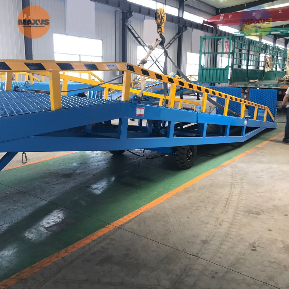 Maxus Mobilna Rampa załadunkowa 10ton/NEW mobile loading ramp with a capacity of 10 tons/NEUE mobile Ladebühne mit einer Kapazität von 10 Tonnen/Rampă mobilă de încărcare nouă cu capacitate de 10 tone/Maxus - Laadimisramp: pilt 1 Maxus Mobilna Rampa załadunkowa 10ton/NEW mobile loading ramp with a capacity of 10 tons/NEUE mobile Ladebühne mit einer Kapazität von 10 Tonnen/Rampă mobilă de încărcare nouă cu capacitate de 10 tone/Maxus - Laadimisramp: pilt 1