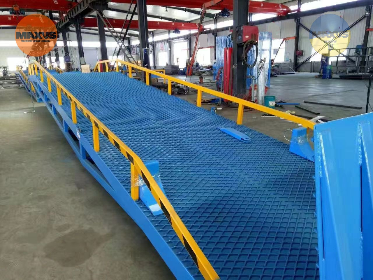 Maxus Mobilna Rampa załadunkowa 10ton/NEW mobile loading ramp with a capacity of 10 tons/NEUE mobile Ladebühne mit einer Kapazität von 10 Tonnen/Rampă mobilă de încărcare nouă cu capacitate de 10 tone/Maxus - Laadimisramp: pilt 3 Maxus Mobilna Rampa załadunkowa 10ton/NEW mobile loading ramp with a capacity of 10 tons/NEUE mobile Ladebühne mit einer Kapazität von 10 Tonnen/Rampă mobilă de încărcare nouă cu capacitate de 10 tone/Maxus - Laadimisramp: pilt 3