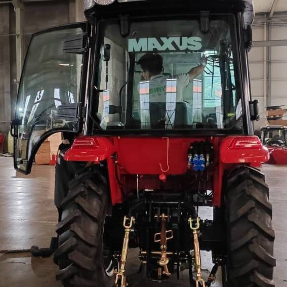 NEW MAXUS 50 HP 4x4 Tractor Export Warranty | НОВИЙ MAXUS 50 К.с. 4x4 Трактор Експорт Гарантія - Traktor: pilt 3 NEW MAXUS 50 HP 4x4 Tractor Export Warranty | НОВИЙ MAXUS 50 К.с. 4x4 Трактор Експорт Гарантія - Traktor: pilt 3