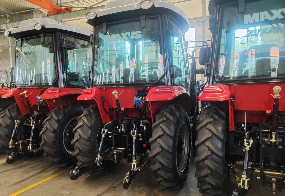 NEW MAXUS 50 HP 4x4 Tractor Export Warranty | НОВИЙ MAXUS 50 К.с. 4x4 Трактор Експорт Гарантія - Traktor: pilt 4 NEW MAXUS 50 HP 4x4 Tractor Export Warranty | НОВИЙ MAXUS 50 К.с. 4x4 Трактор Експорт Гарантія - Traktor: pilt 4