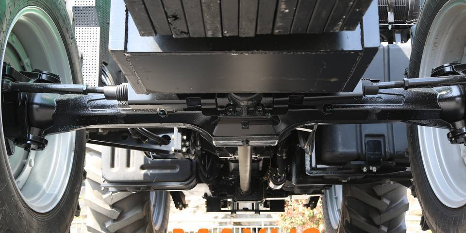 NEW MAXUS 60 HP 4x4 Tractor Warranty | НОВИЙ MAXUS 60 К.с. 4x4 Трактор Гарантія - Traktor: pilt 3 NEW MAXUS 60 HP 4x4 Tractor Warranty | НОВИЙ MAXUS 60 К.с. 4x4 Трактор Гарантія - Traktor: pilt 3