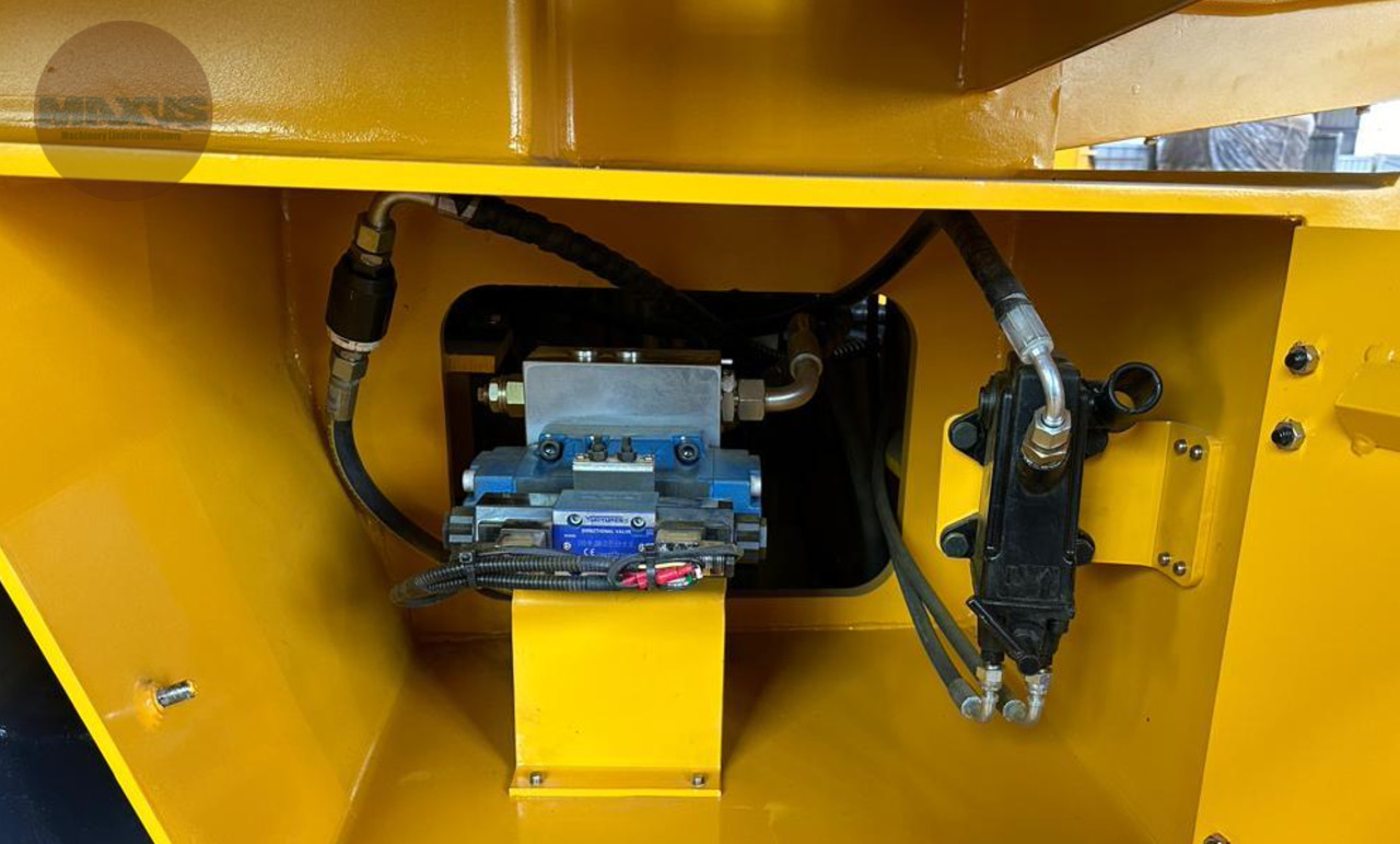 Uus Tihendaja New Compactor MAXUS 35 ton: pilt 6