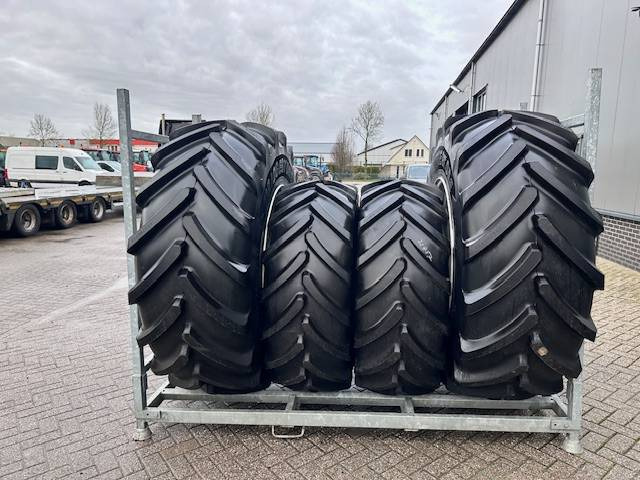 Bridgestone 650/65 R38 + 540/65 R28 VF - Rehvid ja veljed - Põllutööseade: pilt 2 Bridgestone 650/65 R38 + 540/65 R28 VF - Rehvid ja veljed - Põllutööseade: pilt 2