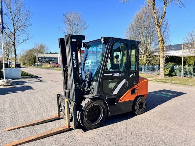 Doosan D35c Pro-7 - Diiseltõstuk: pilt 3 Doosan D35c Pro-7 - Diiseltõstuk: pilt 3