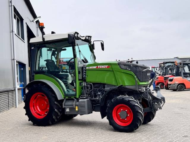 Fendt 209v Vario Gen3, Profi Plus, 210v, 211v - Traktor: pilt 4 Fendt 209v Vario Gen3, Profi Plus, 210v, 211v - Traktor: pilt 4