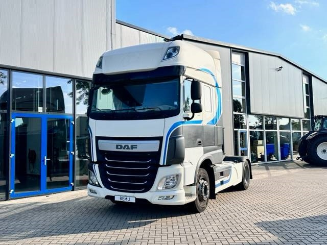 DAF XF 106 460 Super Space Cab 780.000km - Sadulveok: pilt 1 DAF XF 106 460 Super Space Cab 780.000km - Sadulveok: pilt 1