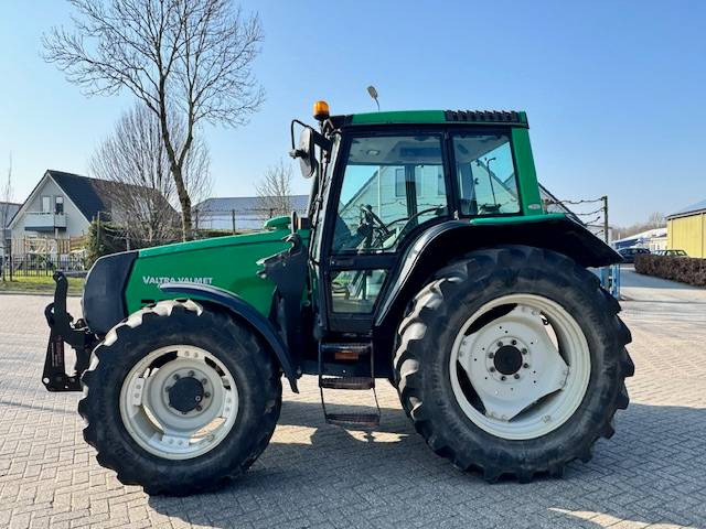 Valtra 6650 Hitech, FH+PTO, 8265 uur! - Traktor: pilt 4 Valtra 6650 Hitech, FH+PTO, 8265 uur! - Traktor: pilt 4