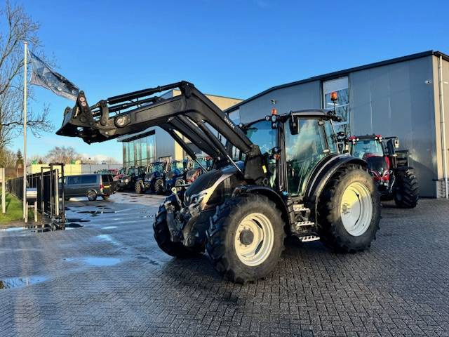 Valtra G115 hitech, 1625 uur, G4 voorlader! - Traktor: pilt 1 Valtra G115 hitech, 1625 uur, G4 voorlader! - Traktor: pilt 1