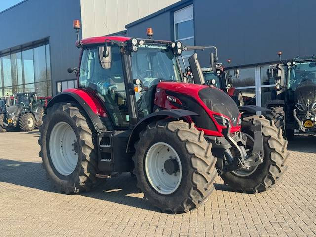 Valtra N134 Hitech - Traktor: pilt 2 Valtra N134 Hitech - Traktor: pilt 2