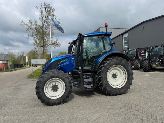 Valtra N134 Versu Smart Touch, GPS - Traktor: pilt 2 Valtra N134 Versu Smart Touch, GPS - Traktor: pilt 2