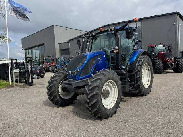 Valtra N134 Versu Smart Touch, GPS - Traktor: pilt 5 Valtra N134 Versu Smart Touch, GPS - Traktor: pilt 5