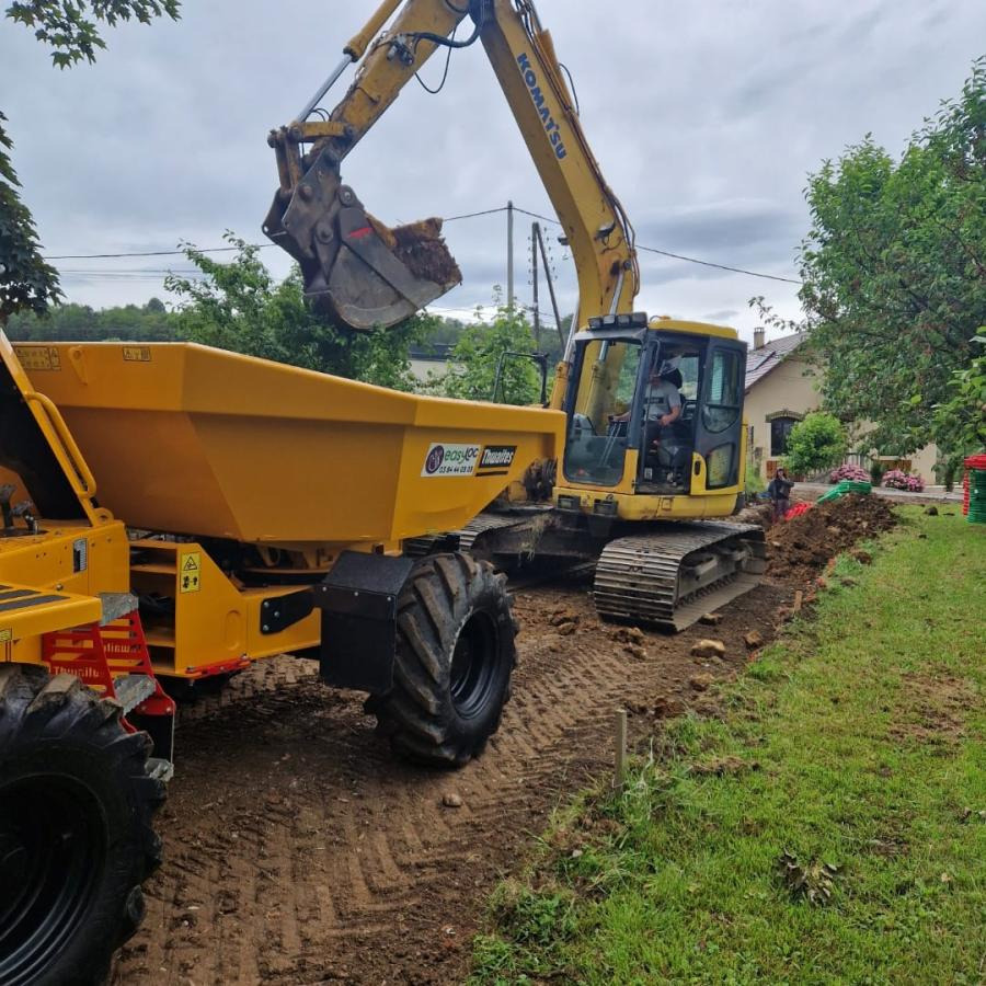 Komatsu PC138US-8 - Lintekskavaator: pilt 1 Komatsu PC138US-8 - Lintekskavaator: pilt 1