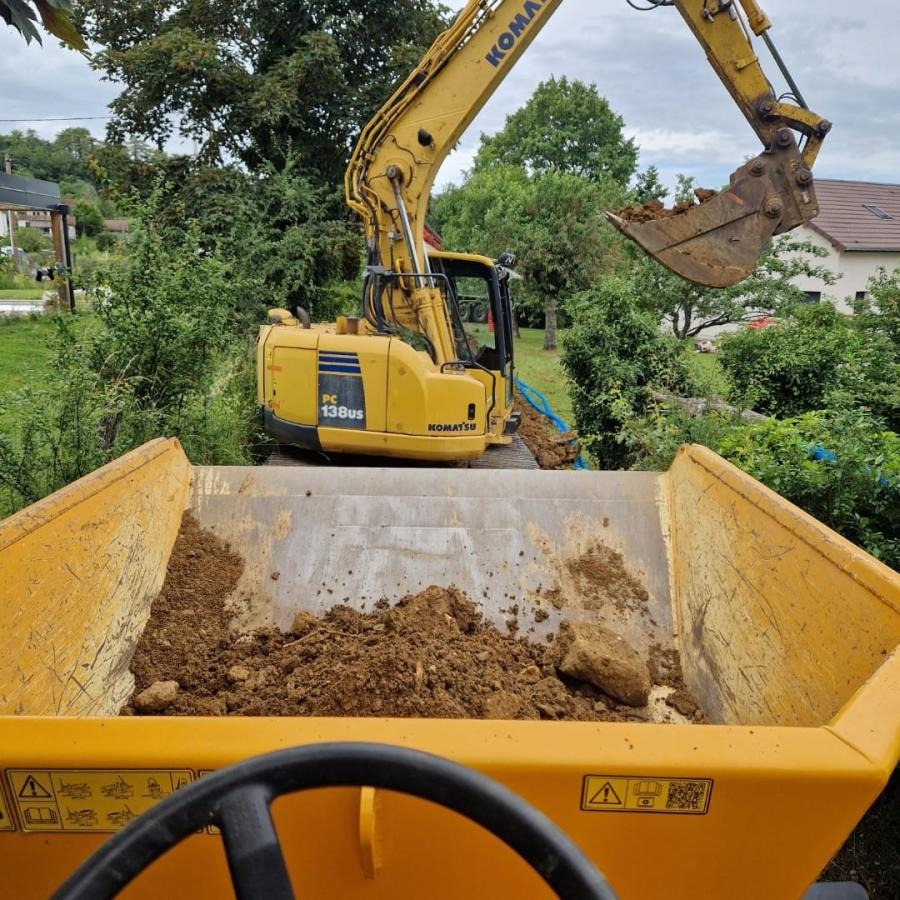 Komatsu PC138US-8 - Lintekskavaator: pilt 3 Komatsu PC138US-8 - Lintekskavaator: pilt 3