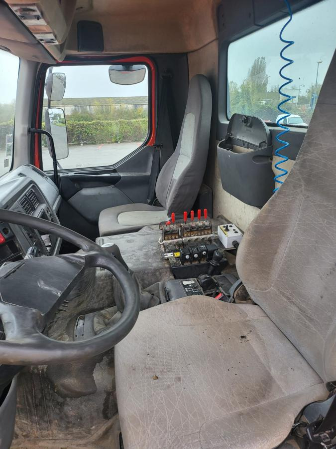 Renault Kerax 420 DCI liising Renault Kerax 420 DCI: pilt 9
