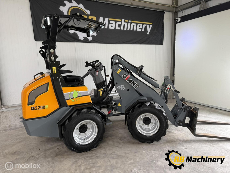 Giant G2200E - Rataslaadur: pilt 4 Giant G2200E - Rataslaadur: pilt 4