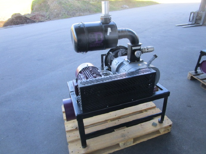 BARRATI VAKUUMPUMPE MIT GESTELL MIT ANSAUGFILTER UND SCHALLDÄMPFER - Pakkimismasin: pilt 4 BARRATI VAKUUMPUMPE MIT GESTELL MIT ANSAUGFILTER UND SCHALLDÄMPFER - Pakkimismasin: pilt 4