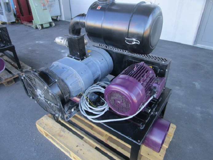 BARRATI VAKUUMPUMPE MIT GESTELL MIT ANSAUGFILTER UND SCHALLDÄMPFER - Pakkimismasin: pilt 3 BARRATI VAKUUMPUMPE MIT GESTELL MIT ANSAUGFILTER UND SCHALLDÄMPFER - Pakkimismasin: pilt 3