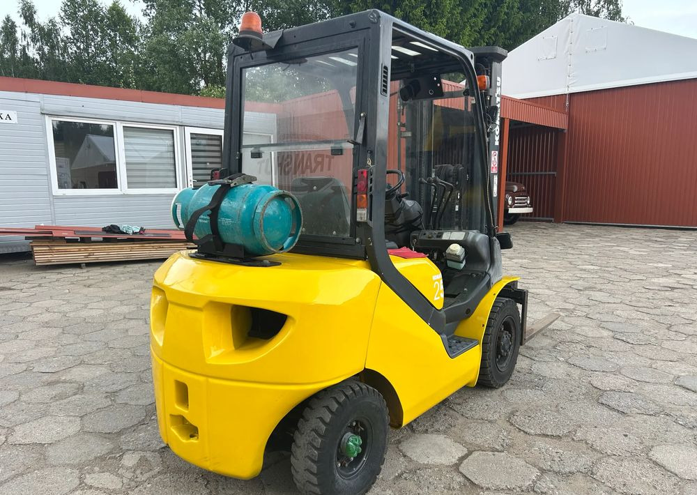 Komatsu FG25HT-16R / WÓZEK WIDŁOWY / 6831 MOTOGODZIN / 2005 ROK !! - Gaasitõstuk: pilt 5 Komatsu FG25HT-16R / WÓZEK WIDŁOWY / 6831 MOTOGODZIN / 2005 ROK !! - Gaasitõstuk: pilt 5