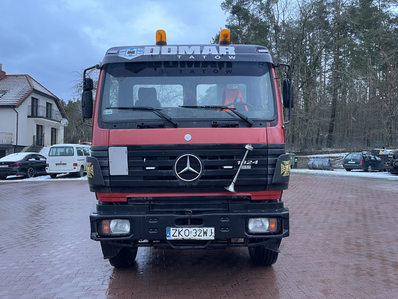 MERCEDES-BENZ 1824 - Kallurauto: pilt 2 MERCEDES-BENZ 1824 - Kallurauto: pilt 2