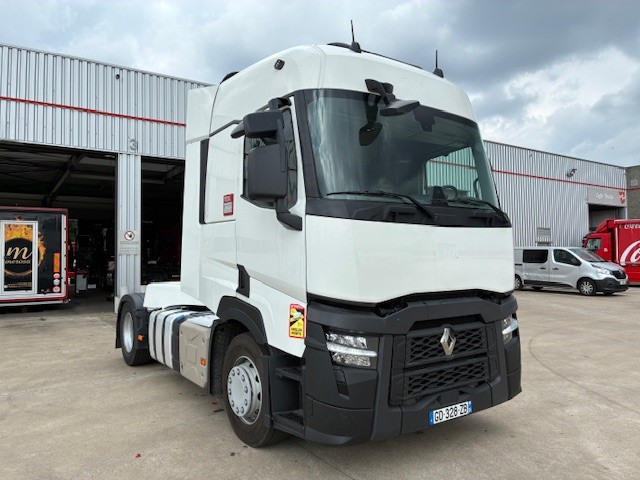 Renault Trucks T - Sadulveok: pilt 2 Renault Trucks T - Sadulveok: pilt 2