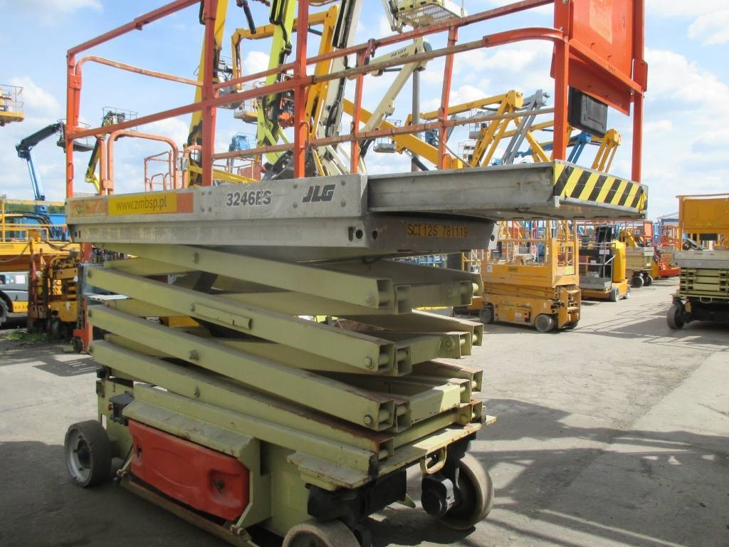 JLG 3246 ES - Käärlift: pilt 4 JLG 3246 ES - Käärlift: pilt 4
