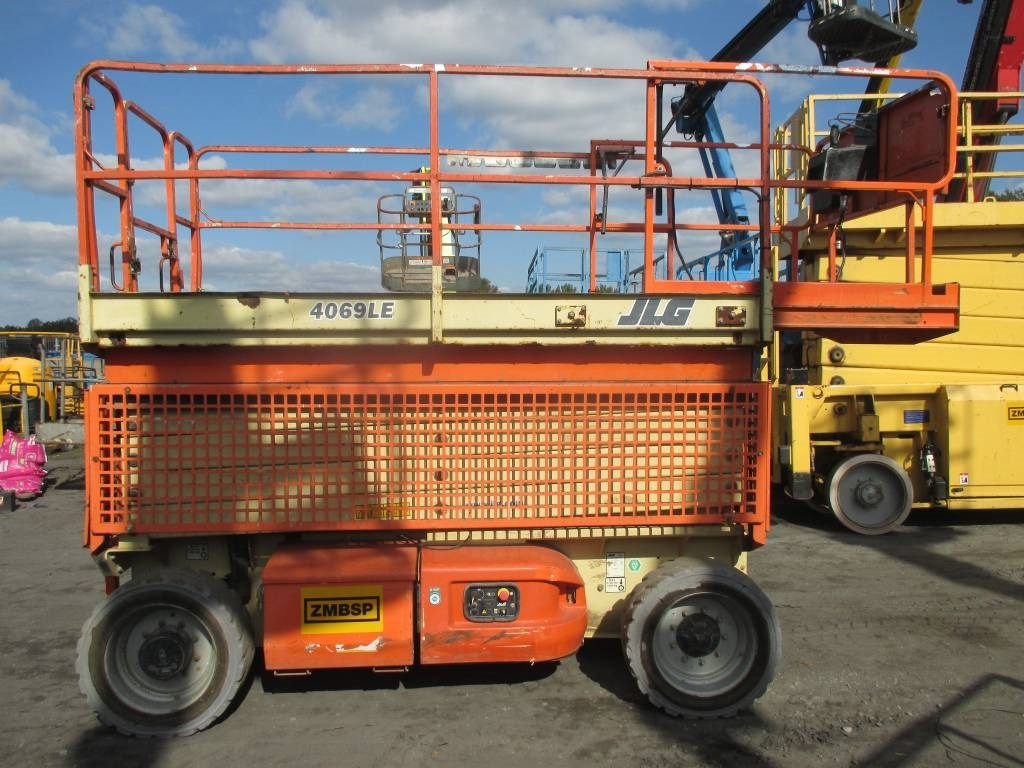 JLG 4069 LE - Käärlift: pilt 2 JLG 4069 LE - Käärlift: pilt 2