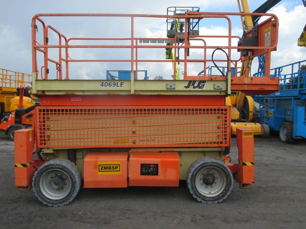 JLG 4069 LE - Käärlift: pilt 2 JLG 4069 LE - Käärlift: pilt 2