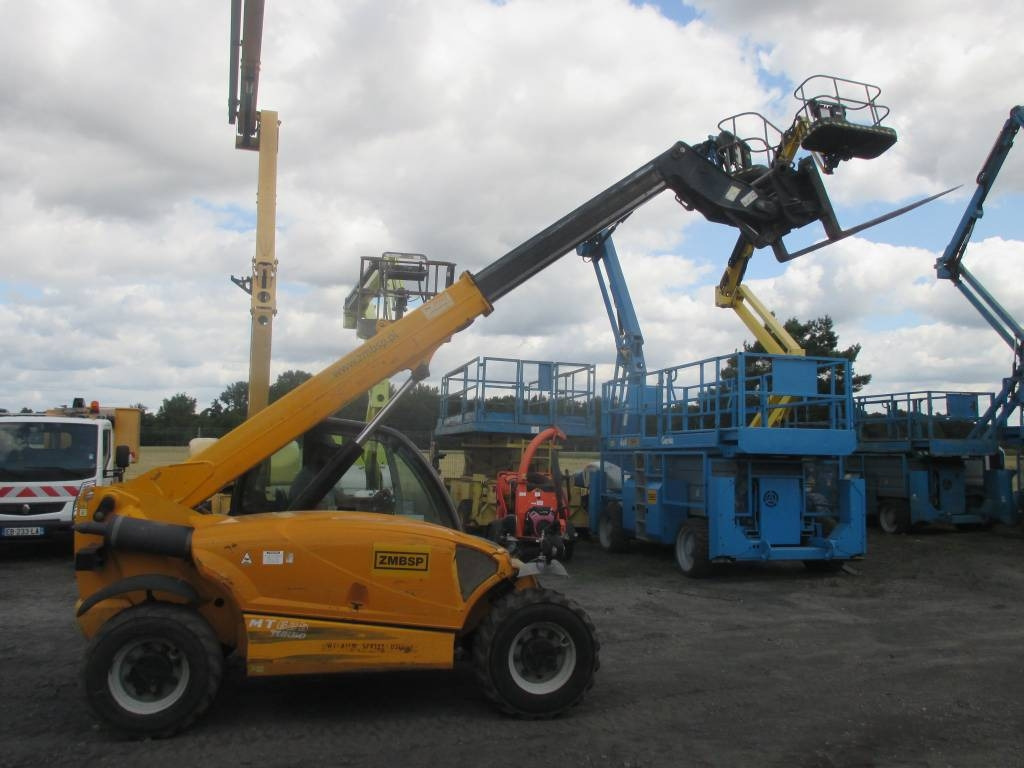 Manitou MT 625 - Teleskooplaadur: pilt 1 Manitou MT 625 - Teleskooplaadur: pilt 1