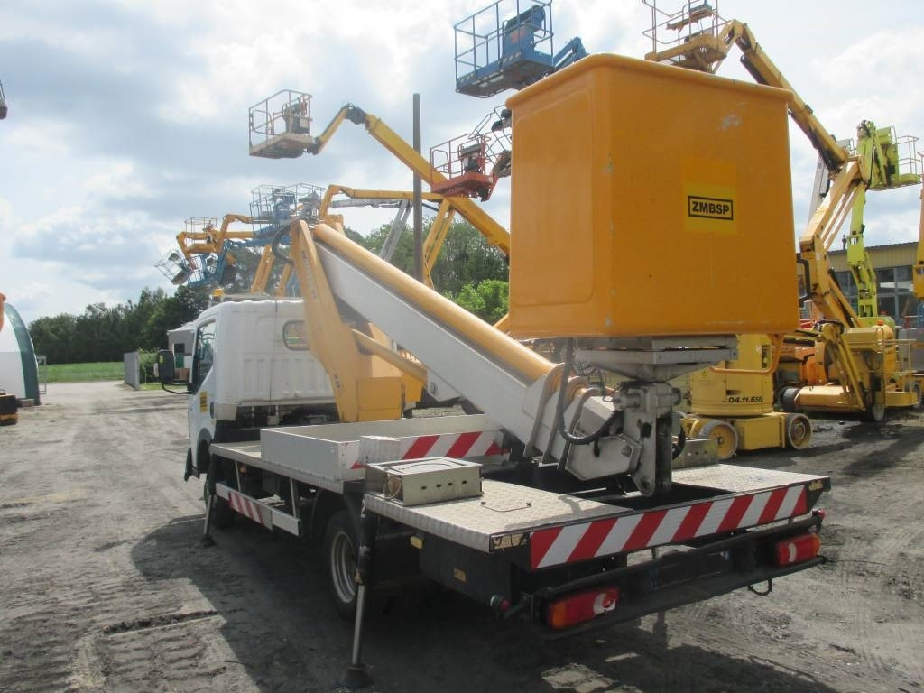 Multitel MT 202 DS - Veoautolt tõusev platvorm: pilt 3 Multitel MT 202 DS - Veoautolt tõusev platvorm: pilt 3