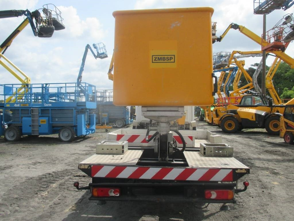 Multitel MT 202 DS - Veoautolt tõusev platvorm: pilt 4 Multitel MT 202 DS - Veoautolt tõusev platvorm: pilt 4