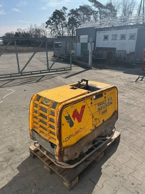 Wacker Neuson DPU 80 - Vibraatorplaat: pilt 3 Wacker Neuson DPU 80 - Vibraatorplaat: pilt 3