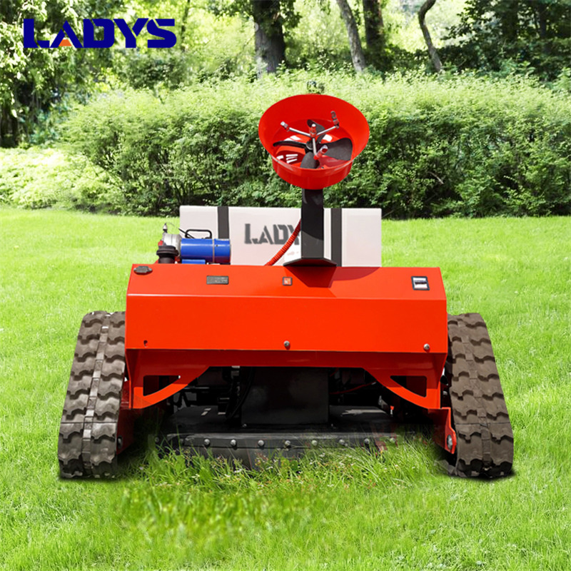 LADYS LD1000 Multi-function remote control lawn mower Track crawler gasoline gas All-terrain Agricultural Sprayers Pesticide spraying lawn mower for sale - Muruniiduk: pilt 4 LADYS LD1000 Multi-function remote control lawn mower Track crawler gasoline gas All-terrain Agricultural Sprayers Pesticide spraying lawn mower for sale - Muruniiduk: pilt 4