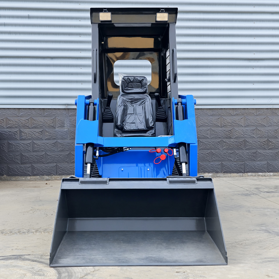 LEZUM LA670 Skid Steer Euro 5/Epa Engine Kubota Mini Small Skid Steer Loader For Sale - Kompaktlaadur: pilt 2 LEZUM LA670 Skid Steer Euro 5/Epa Engine Kubota Mini Small Skid Steer Loader For Sale - Kompaktlaadur: pilt 2