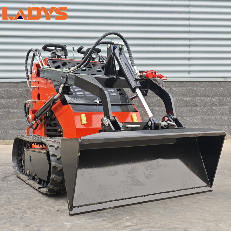 LADYS Free Shipping Mini Skid Steer Loader Compact Track Electric/Diesel Chinese Mini Skid Steer Loader For Sale With Mini Skid Steer Attachments 4 In 1 Bucket - Kompaktlaadur: pilt 4 LADYS Free Shipping Mini Skid Steer Loader Compact Track Electric/Diesel Chinese Mini Skid Steer Loader For Sale With Mini Skid Steer Attachments 4 In 1 Bucket - Kompaktlaadur: pilt 4