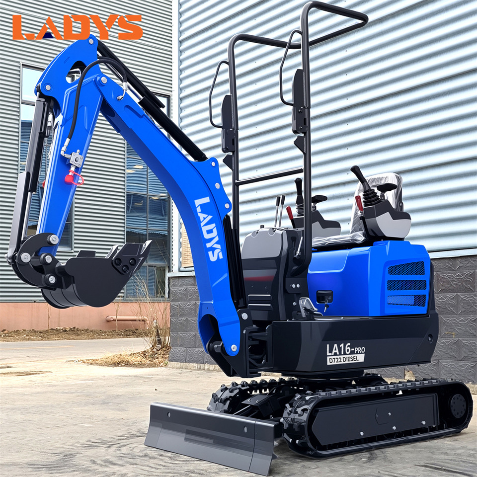 LADYS LA16Pro Mini Excavator Digger Miniexcavadora EPA Kubota Engine Mini Excavator For Sale With Mini Excavator Attachment Set - Miniekskavaator: pilt 5 LADYS LA16Pro Mini Excavator Digger Miniexcavadora EPA Kubota Engine Mini Excavator For Sale With Mini Excavator Attachment Set - Miniekskavaator: pilt 5